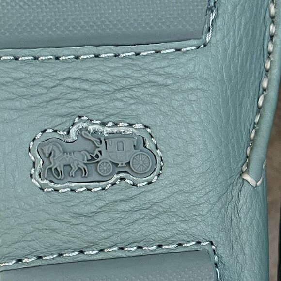 Coach Crosby Driver Turnlock Women's Mint Green Leather Loafers Size: 8.5B - Picture 10 of 10